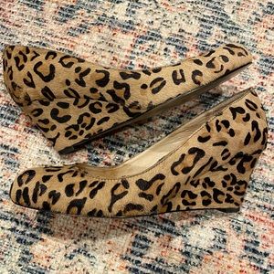 Kate Spade women’s wedge heels, leopard print haircalf sz 7.5